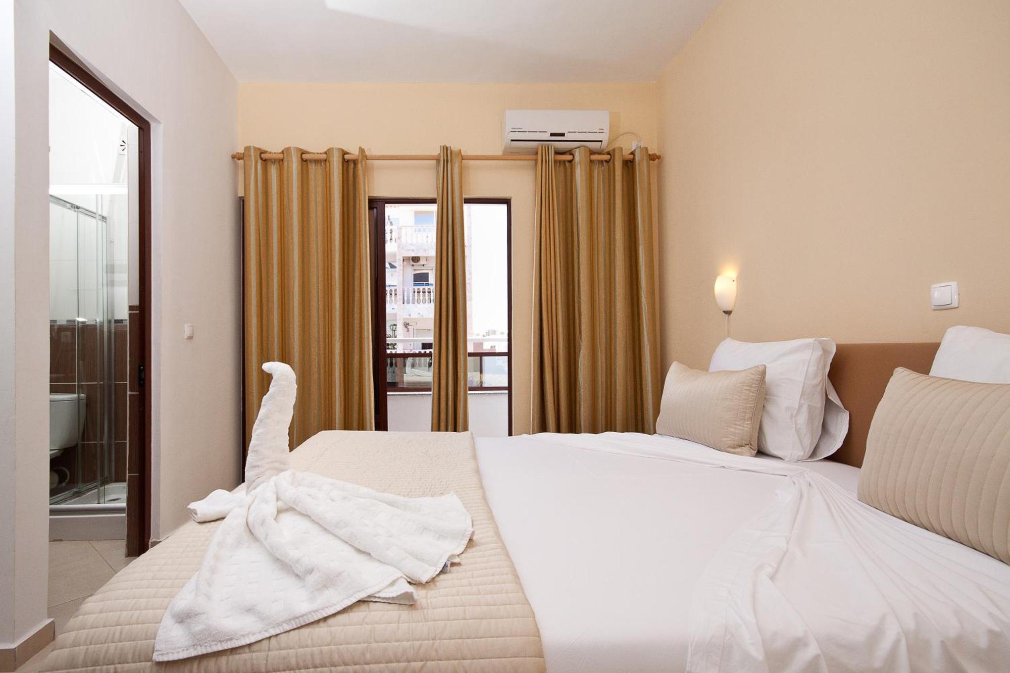 Aparthotel Praiano Екстер'єр фото